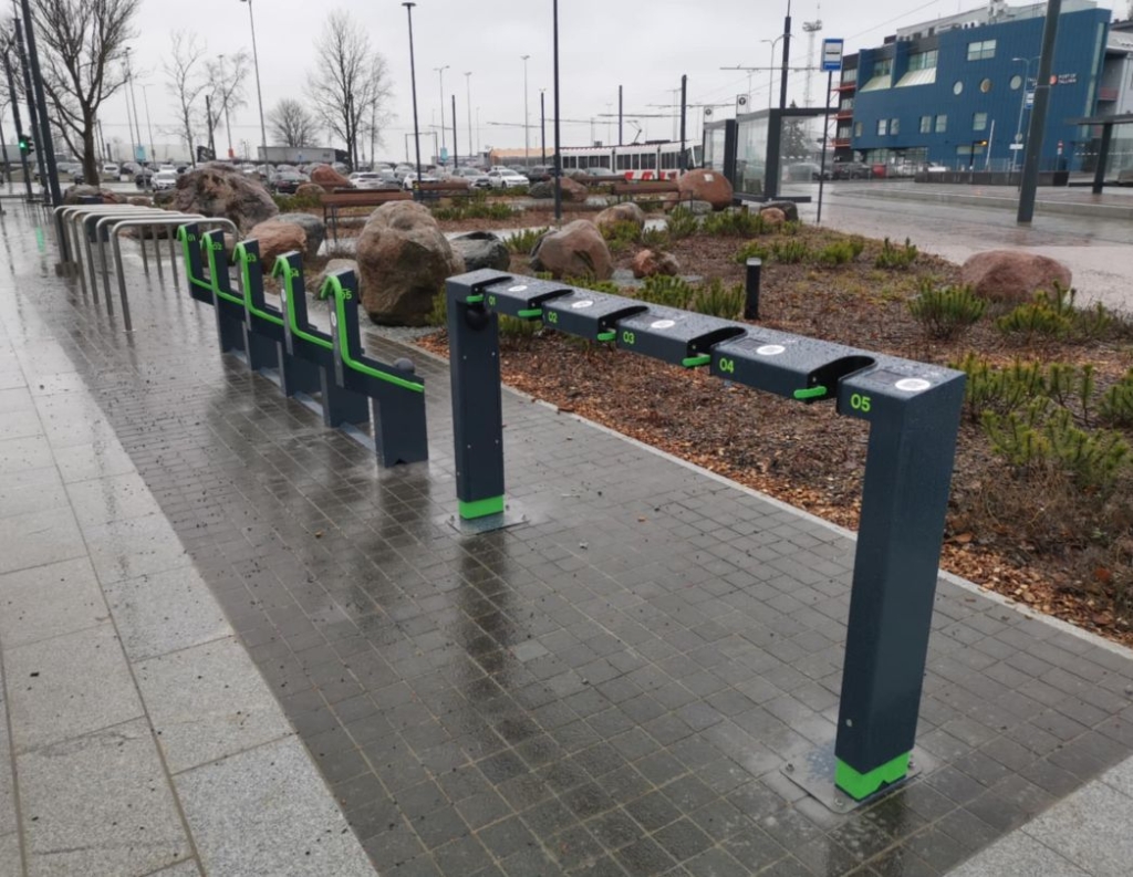 Bikeep scooter station