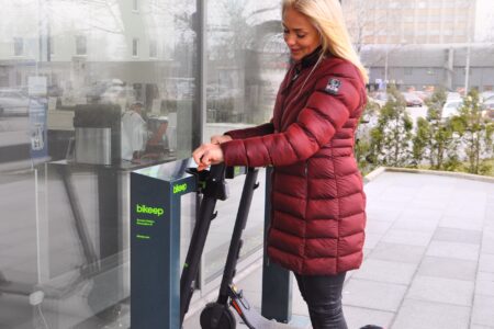 E-scooter station in action